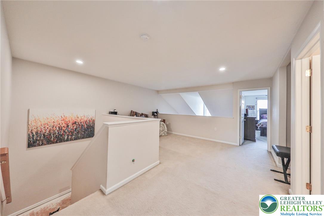4034 Evergreen Road Allentown, PA 18104 - Photo 28 of 40