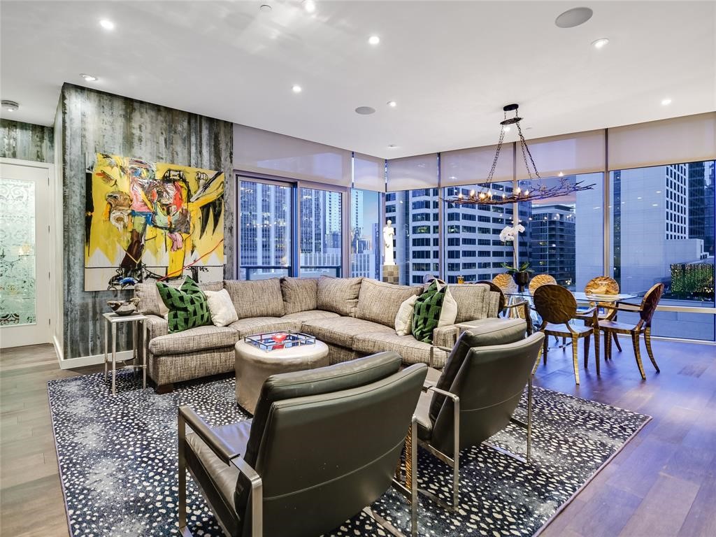 200 Congress Avenue, Unit 11D Austin, TX 78701 - Photo 1 of 1