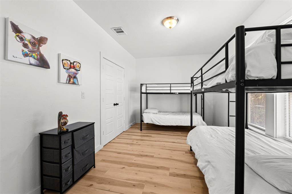 3100 North 27th Street Waco, TX 76708 - Photo 16 of 27 a view of a bedroom