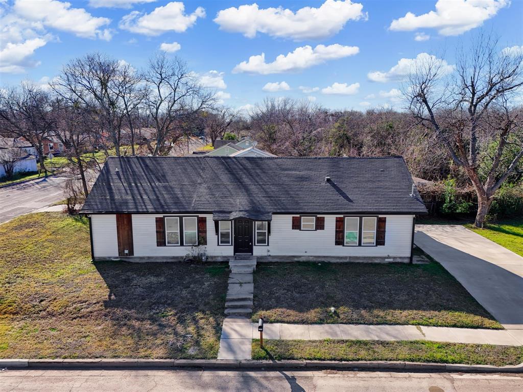 3100 North 27th Street Waco, TX 76708 - Photo 24 of 27 a view of a house with wooden floor