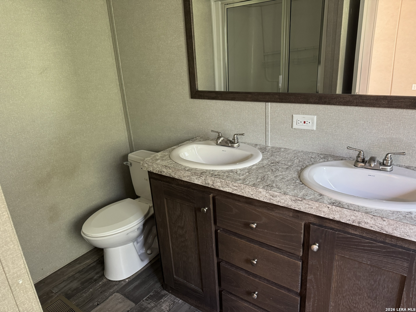467 Duke Road San Antonio, TX 78264 - Photo 12 of 17
