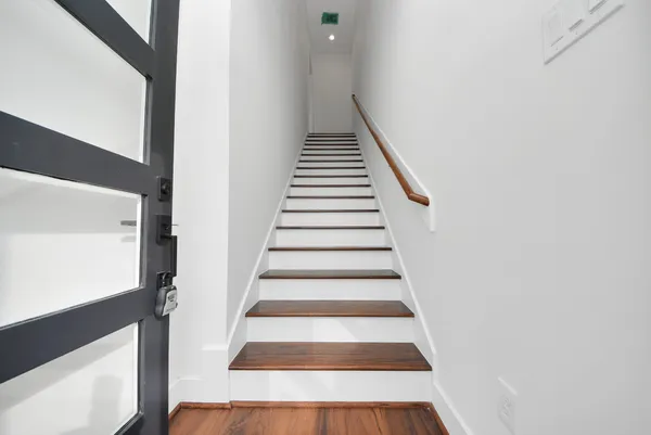 a view of entryway