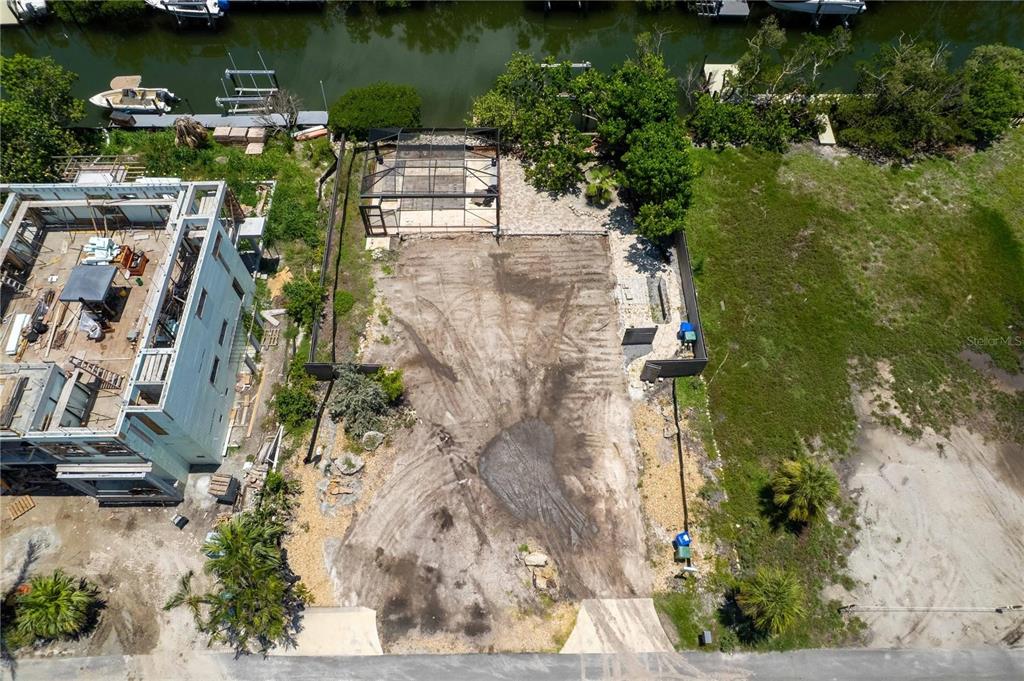 640 Lyons Lane Longboat Key, FL 34228 - Photo 6 of 18