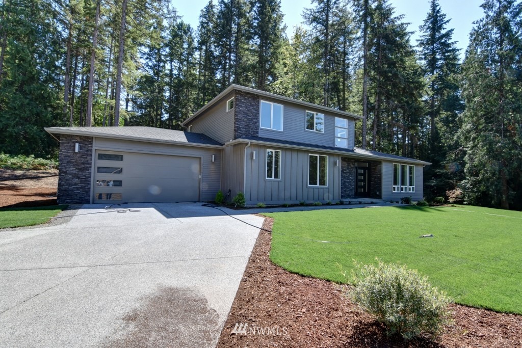 133 Hiline Road Bellingham, WA 98229 - Photo 1 of 25