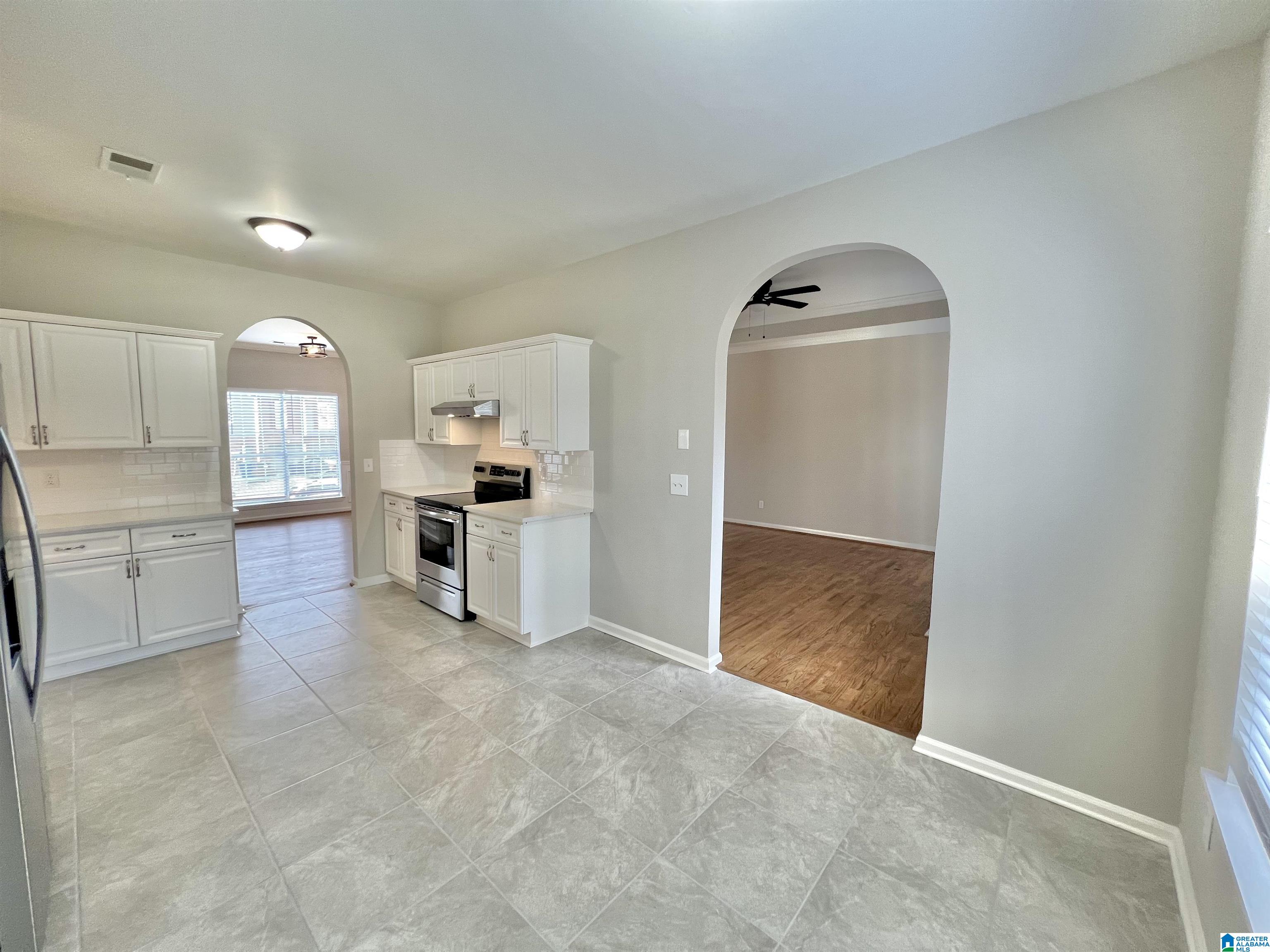 1345 Deer Trail Road Birmingham, AL 35226 - Photo 6 of 22