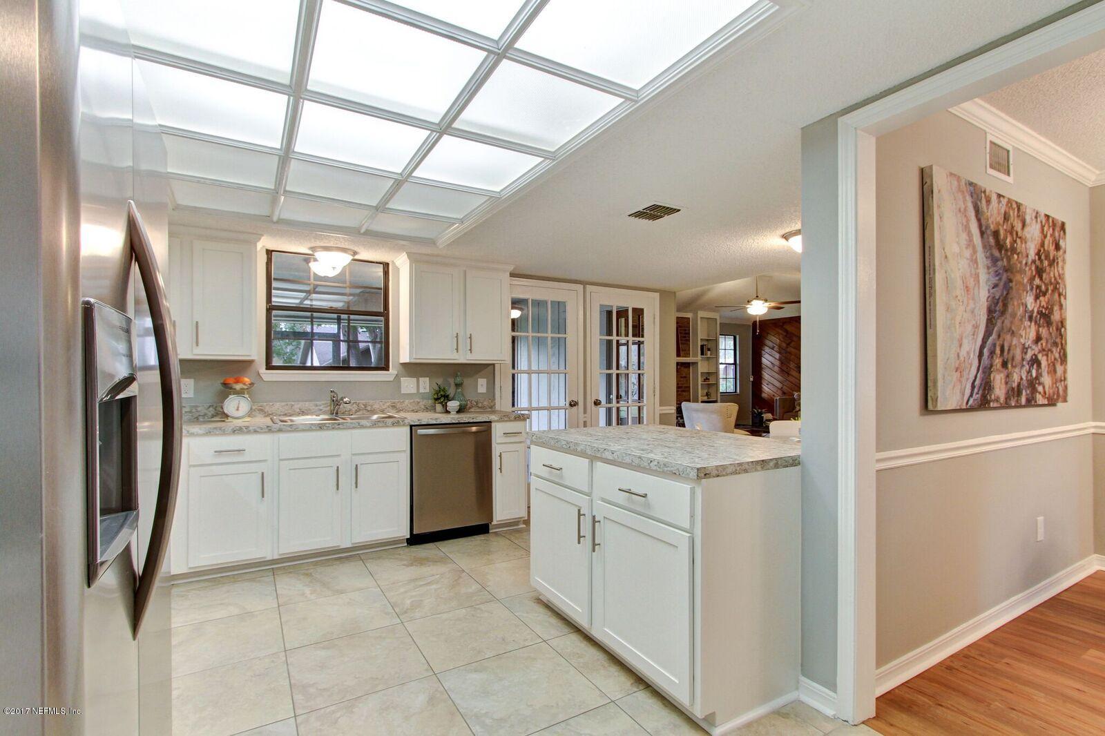 11834 Remsen Road Jacksonville, FL 32223 - Photo 31 of 43 Rave Home Staging in Jacksonville (25)_p