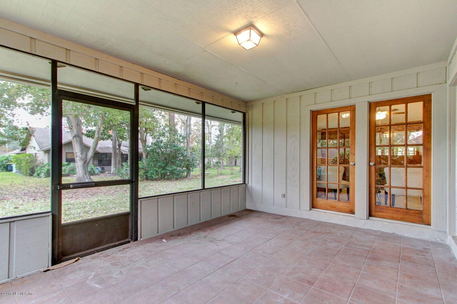 11834 Remsen Road Jacksonville, FL 32223 - Photo 6 of 43 Rave Home Staging in Jacksonville (38)_p