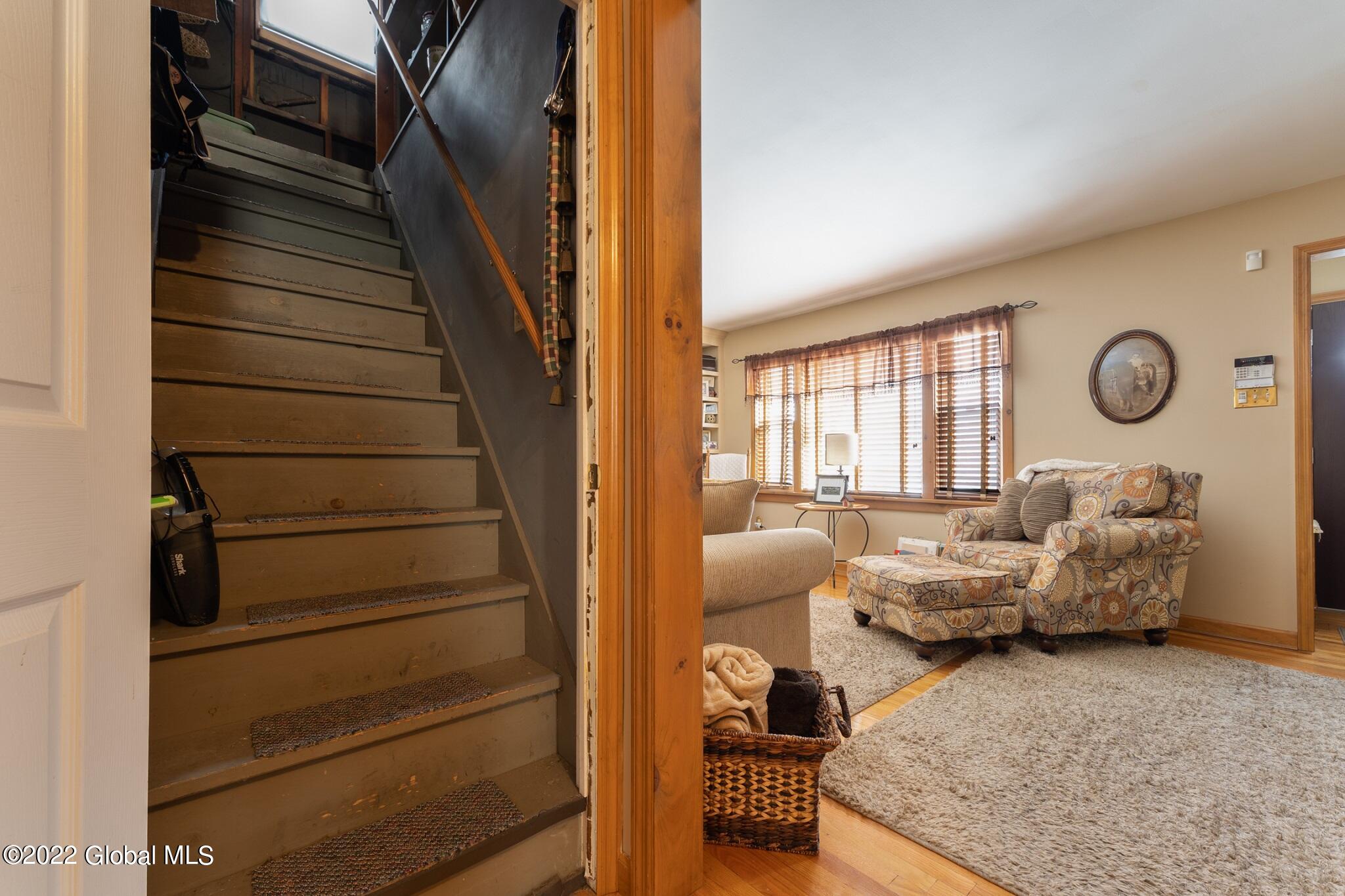 1239 Waverly Place Schenectady, NY 12308 - Photo 23 of 34 1239 Waverly Pl Schenectady NY mls-31