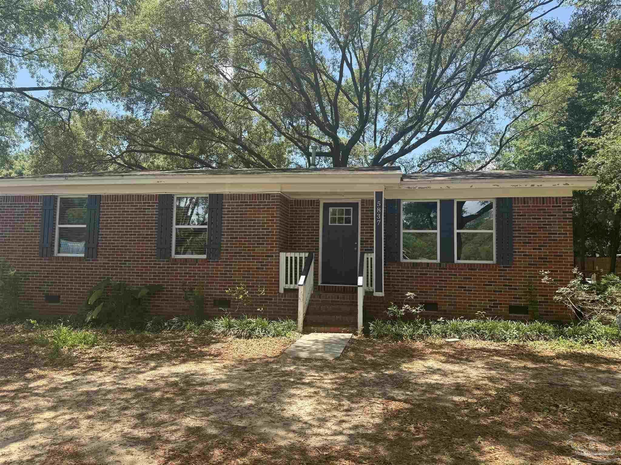 5837 Berryhill Road Milton, FL 32570 - Photo 2 of 25