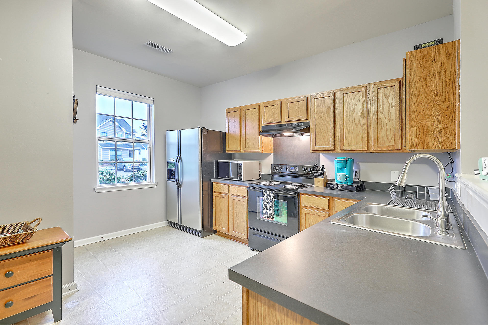161 Woodward Road Goose Creek, SC 29445 - Photo 6 of 27 IMG_2844_45_46_47_48_49_50