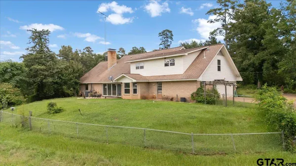 $1,100,000 | 21675 Highway 110, Troup, TX 75789