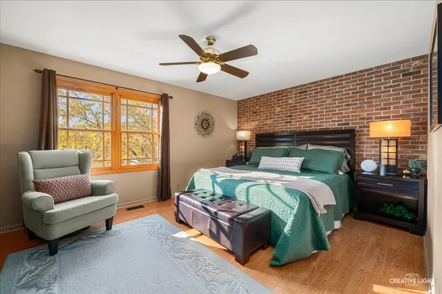 $369,900 | 500 North Lyle Avenue, Elgin, IL 60123