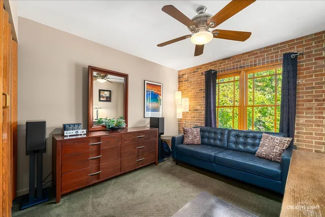 $369,900 | 500 North Lyle Avenue, Elgin, IL 60123