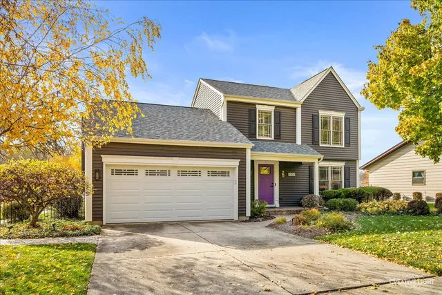 $369,900 | 500 North Lyle Avenue, Elgin, IL 60123