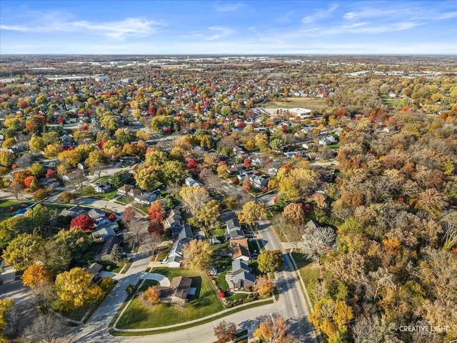 $369,900 | 500 North Lyle Avenue, Elgin, IL 60123