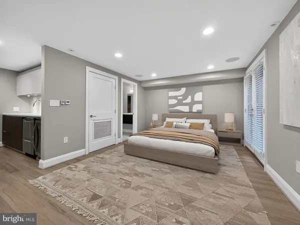$2,000,000 | 611 Maryland Avenue Northeast, Washington, DC 20002