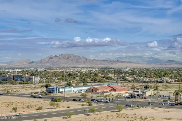 $2,500 | 8255 South Las Vegas Boulevard, Unit 1203, Las Vegas, NV 89123