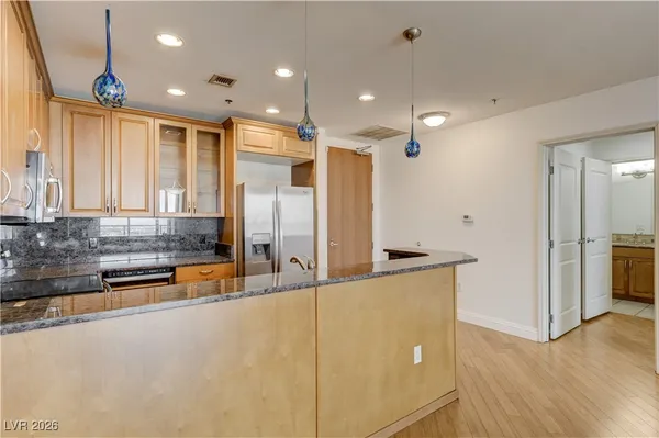 $2,500 | 8255 South Las Vegas Boulevard, Unit 1203, Las Vegas, NV 89123