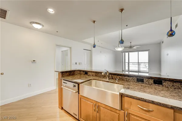 $2,500 | 8255 South Las Vegas Boulevard, Unit 1203, Las Vegas, NV 89123