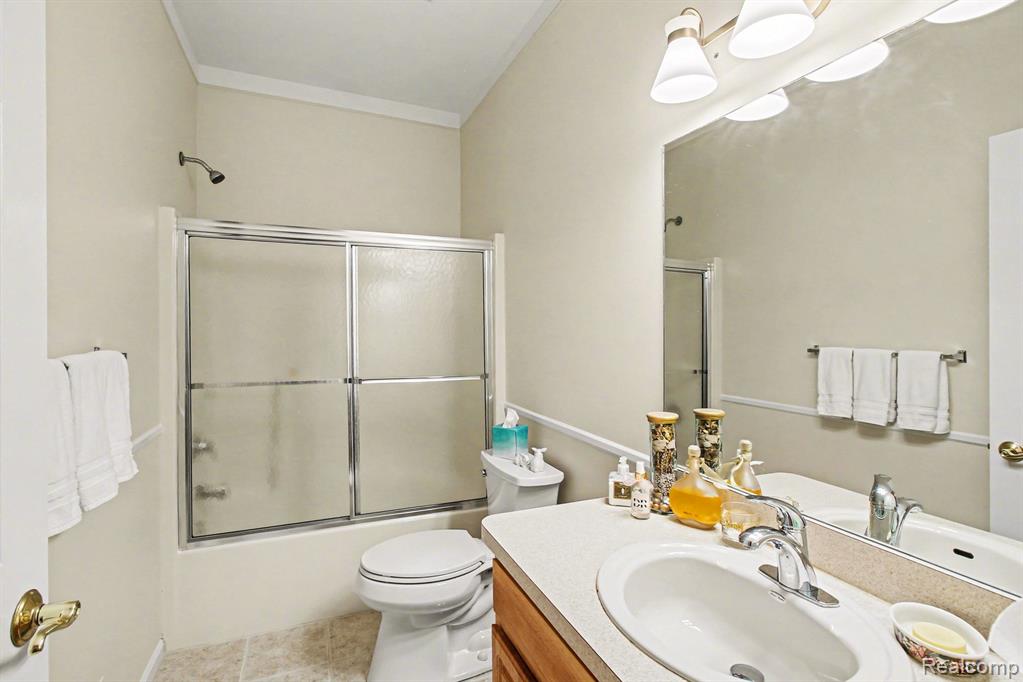 332 Brigg Street Howell, MI 48855 - Photo 14 of 23
