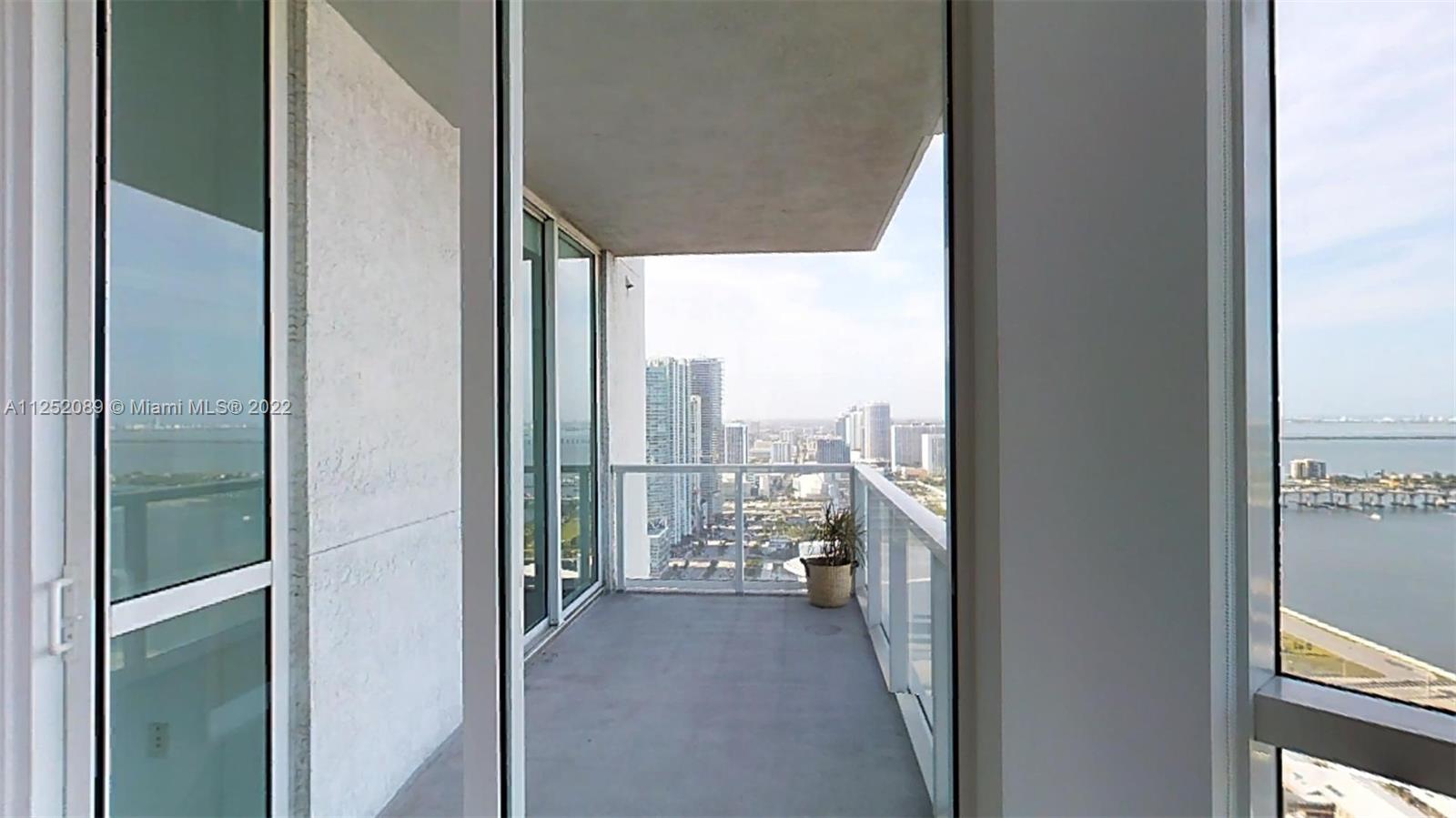 244 Biscayne Boulevard, Unit 4503 Miami, FL 33132 - Photo 17 of 33 a view of a balcony