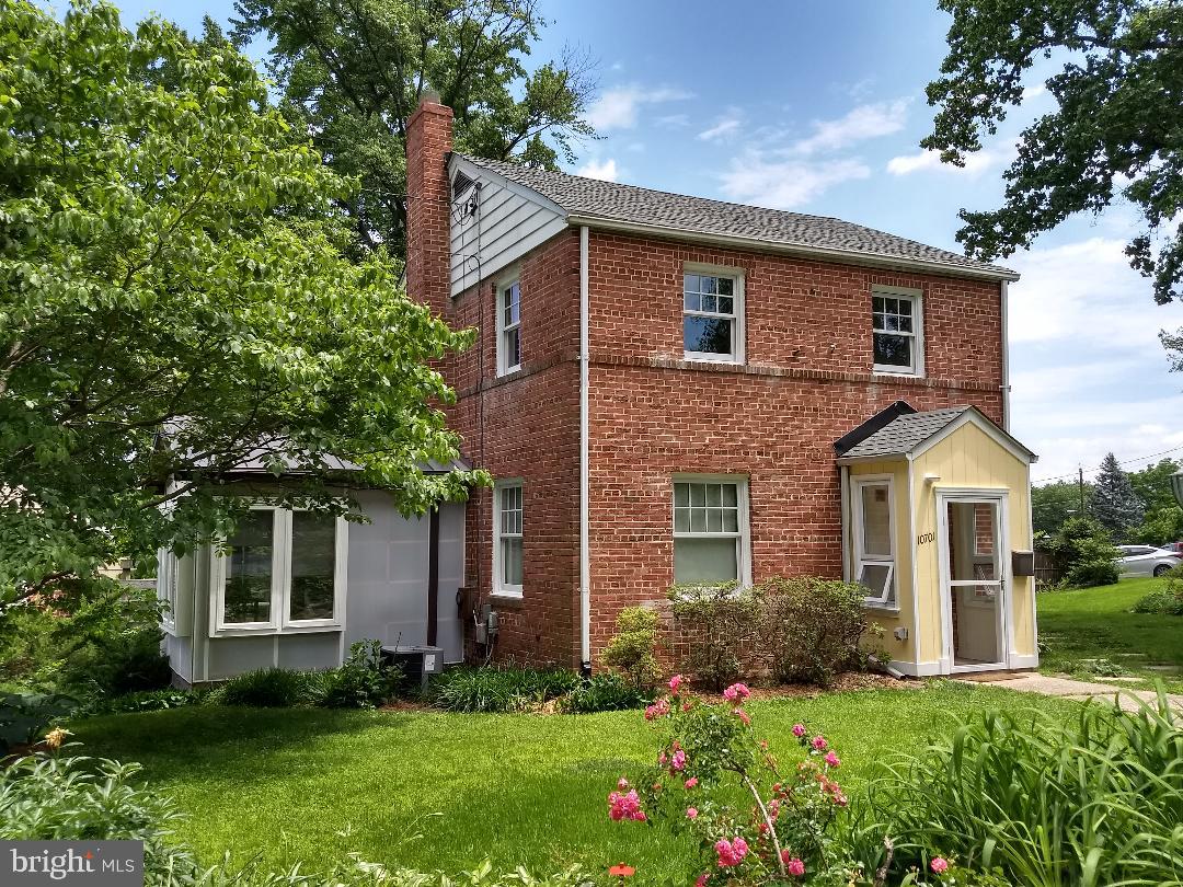10701 Inwood Avenue Silver Spring, MD 20902 - Photo 1 of 25 Lovely Colonial