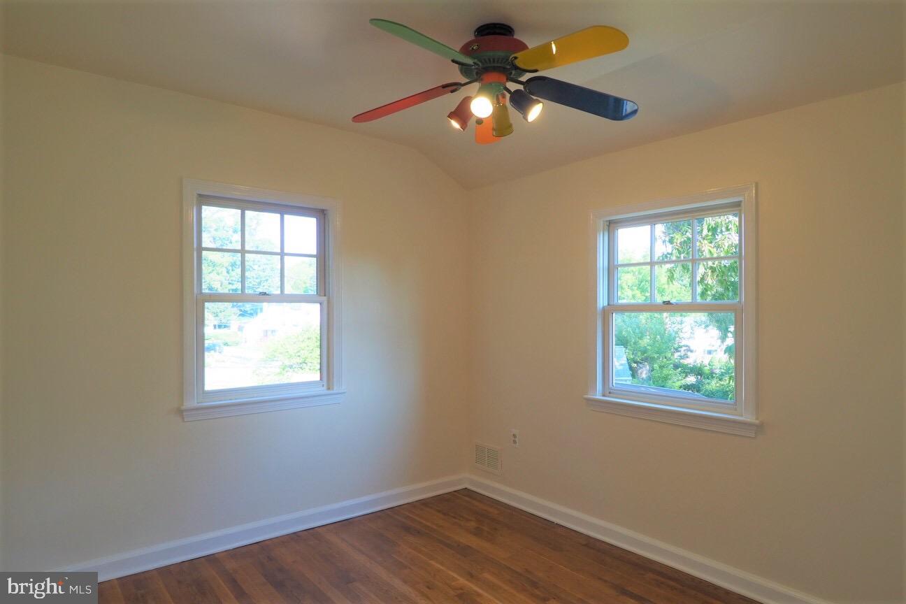 10701 Inwood Avenue Silver Spring, MD 20902 - Photo 20 of 25 Bedroom #2