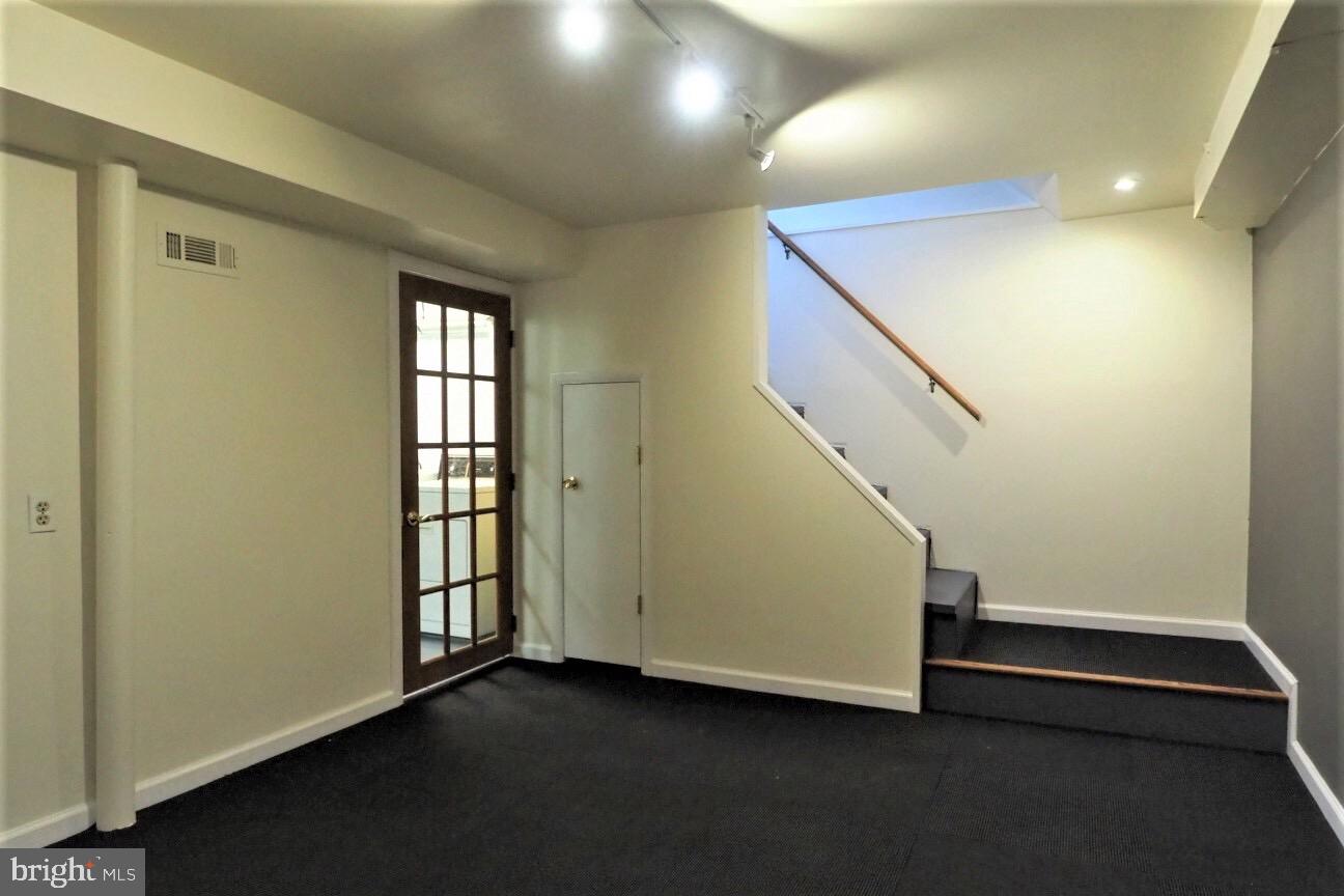10701 Inwood Avenue Silver Spring, MD 20902 - Photo 21 of 25 Recreation Room