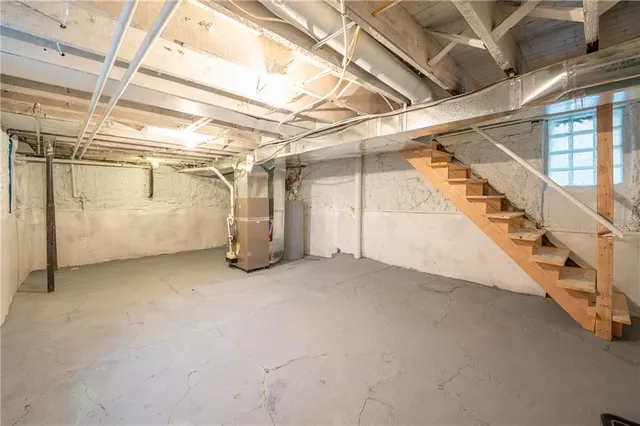 $220,000 | 447 Steck Street, Greensburg, PA 15601