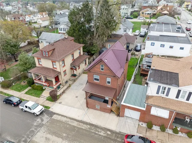 $220,000 | 447 Steck Street, Greensburg, PA 15601