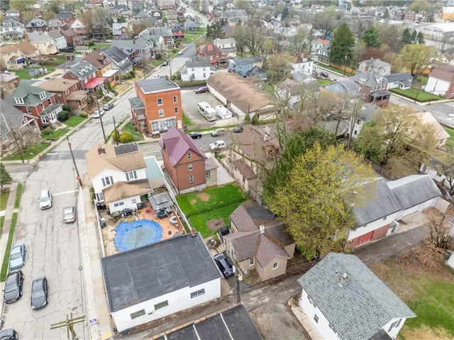 $220,000 | 447 Steck Street, Greensburg, PA 15601