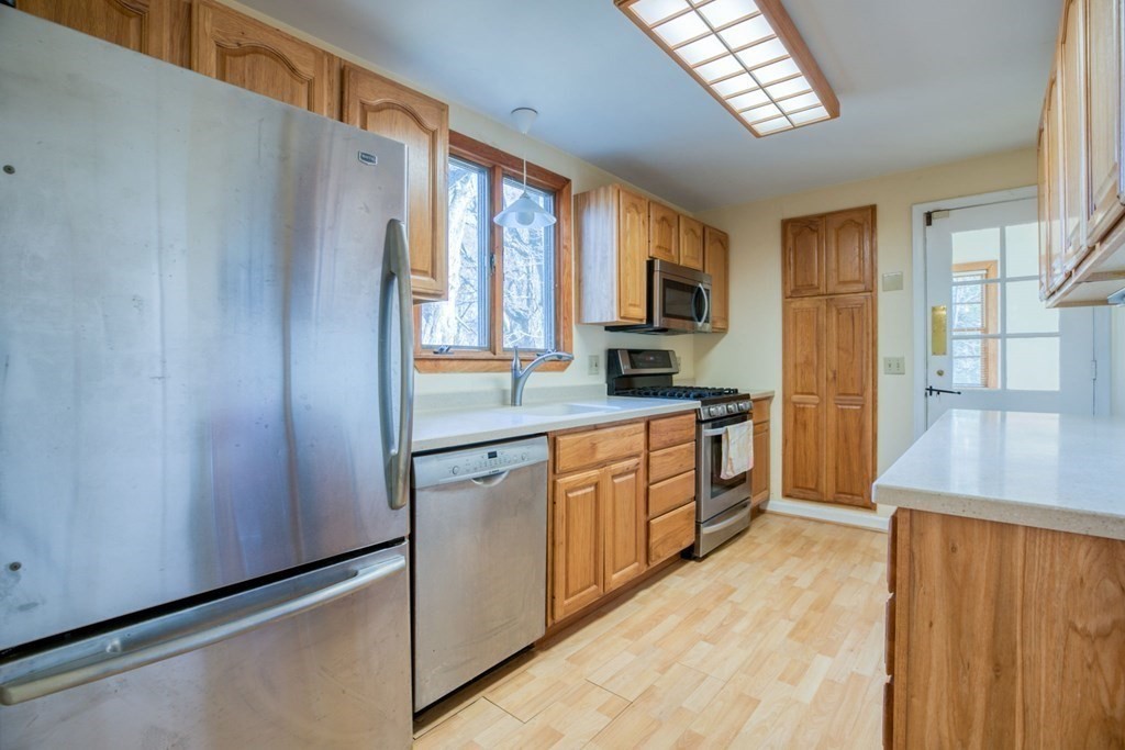 126 Barnard Road Granville, MA 01034 - Photo 9 of 30 Gallery Image 9