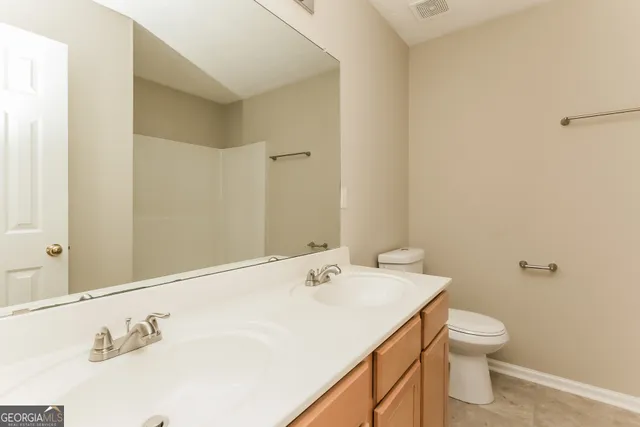 $2,040 | 827 Shadow Lake Drive, Lithonia, GA 30058