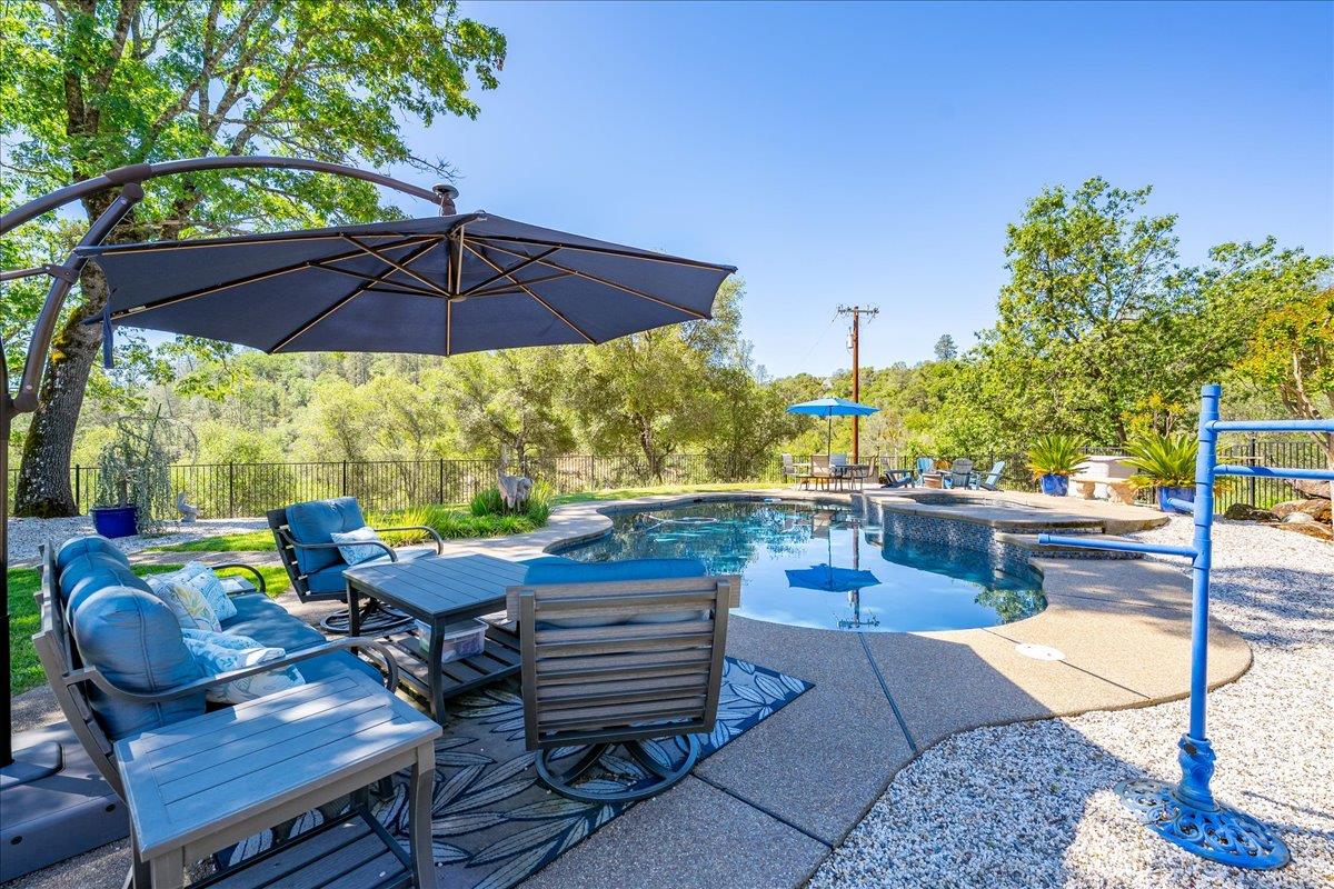 4521 Cross Creek Road Cool, CA 95614 - Photo 4 of 72