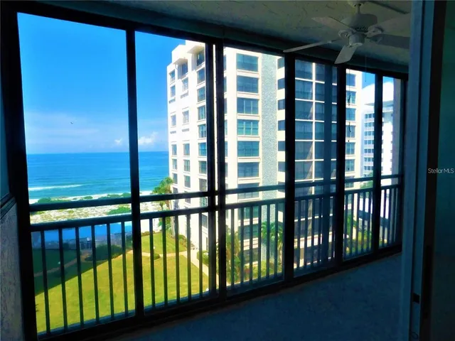 $3,300 | 627 Alhambra Road, Unit 603, Venice, FL 34285