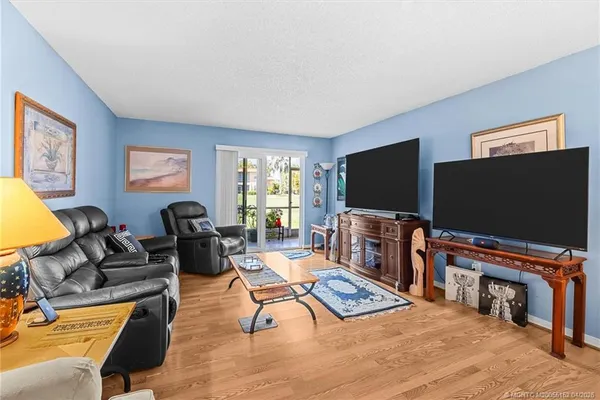 $119,888 | 1943 Southwest Palm City Road, Unit 22D, Stuart, FL 34994