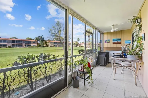 $119,888 | 1943 Southwest Palm City Road, Unit 22D, Stuart, FL 34994