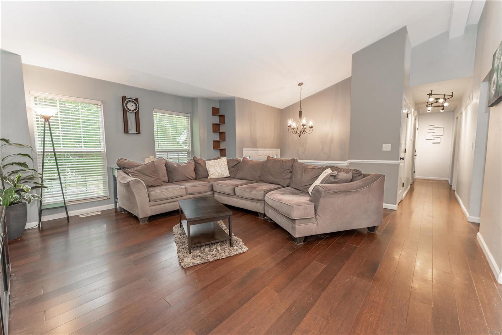 802 Williams Drive Eureka, MO 63025 - Photo 10 of 33