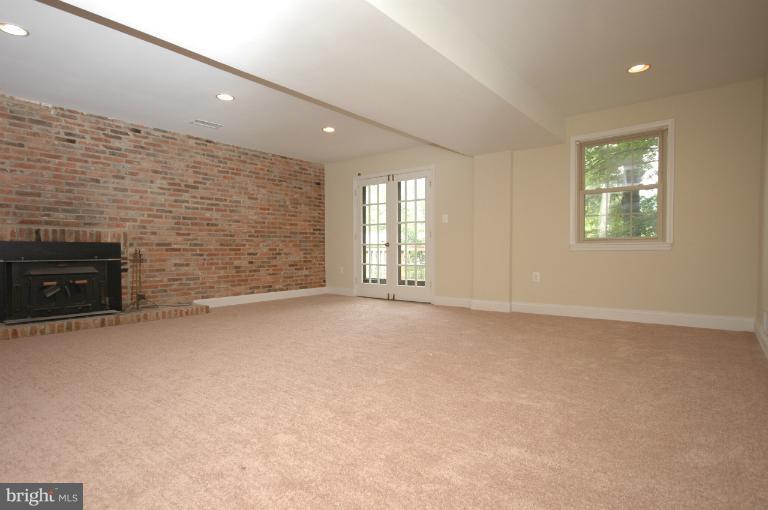 13207 Tamarack Road Silver Spring, MD 20904 - Photo 10 of 24 an empty room with windows