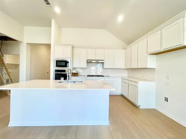 $2,450 | 16205 Garden Drive, Celina, TX 75009