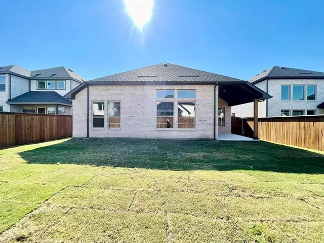 $2,450 | 16205 Garden Drive, Celina, TX 75009