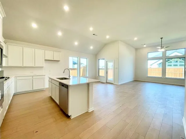 $2,450 | 16205 Garden Drive, Celina, TX 75009