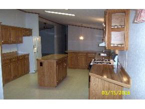 326 East Spring Street Bloomfield, IN 47424 - Photo 5 of 9 Gallery Image 5