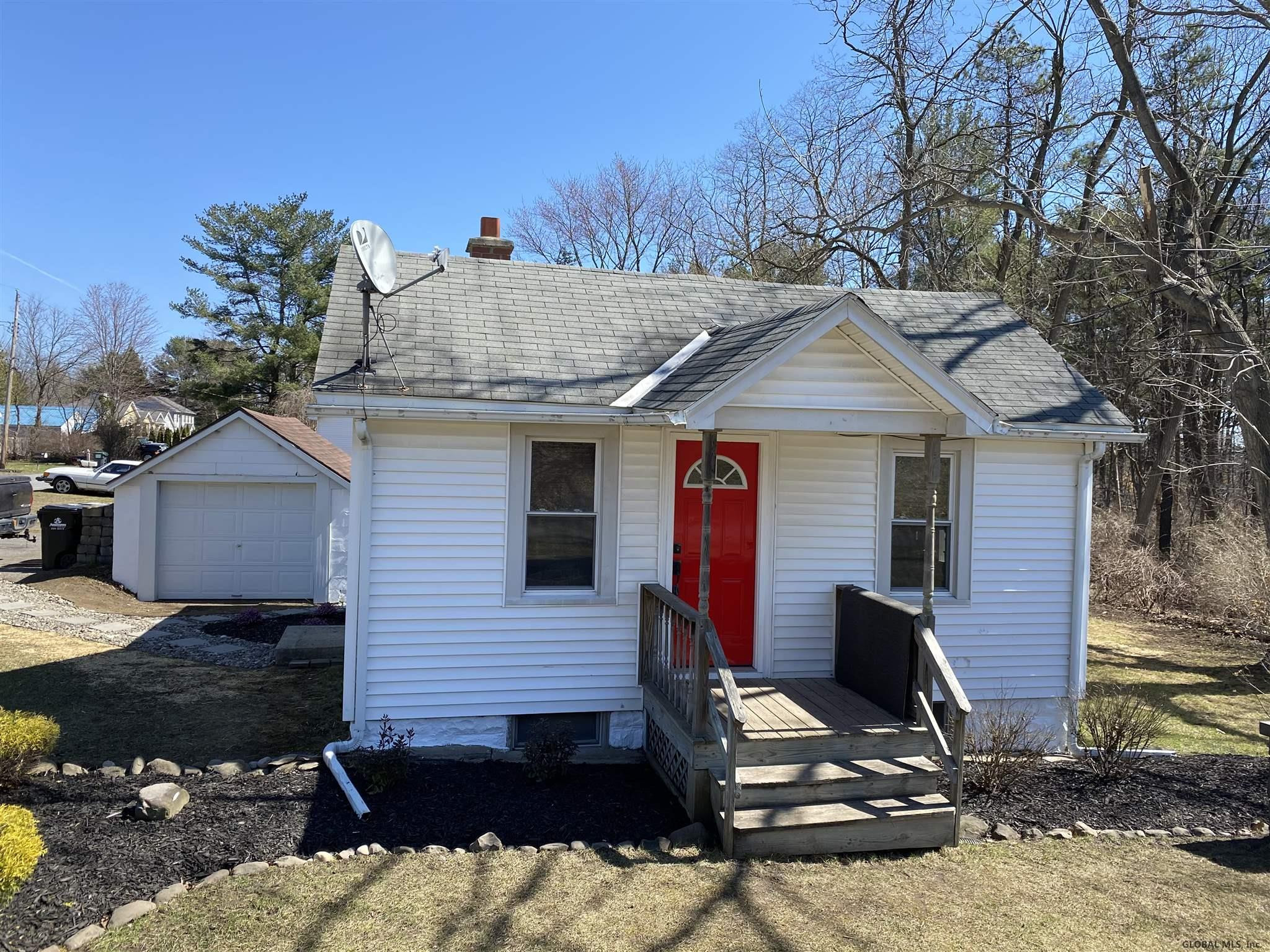 100 Evans Road Rotterdam, NY 12306 - Photo 5 of 24 Photo 5