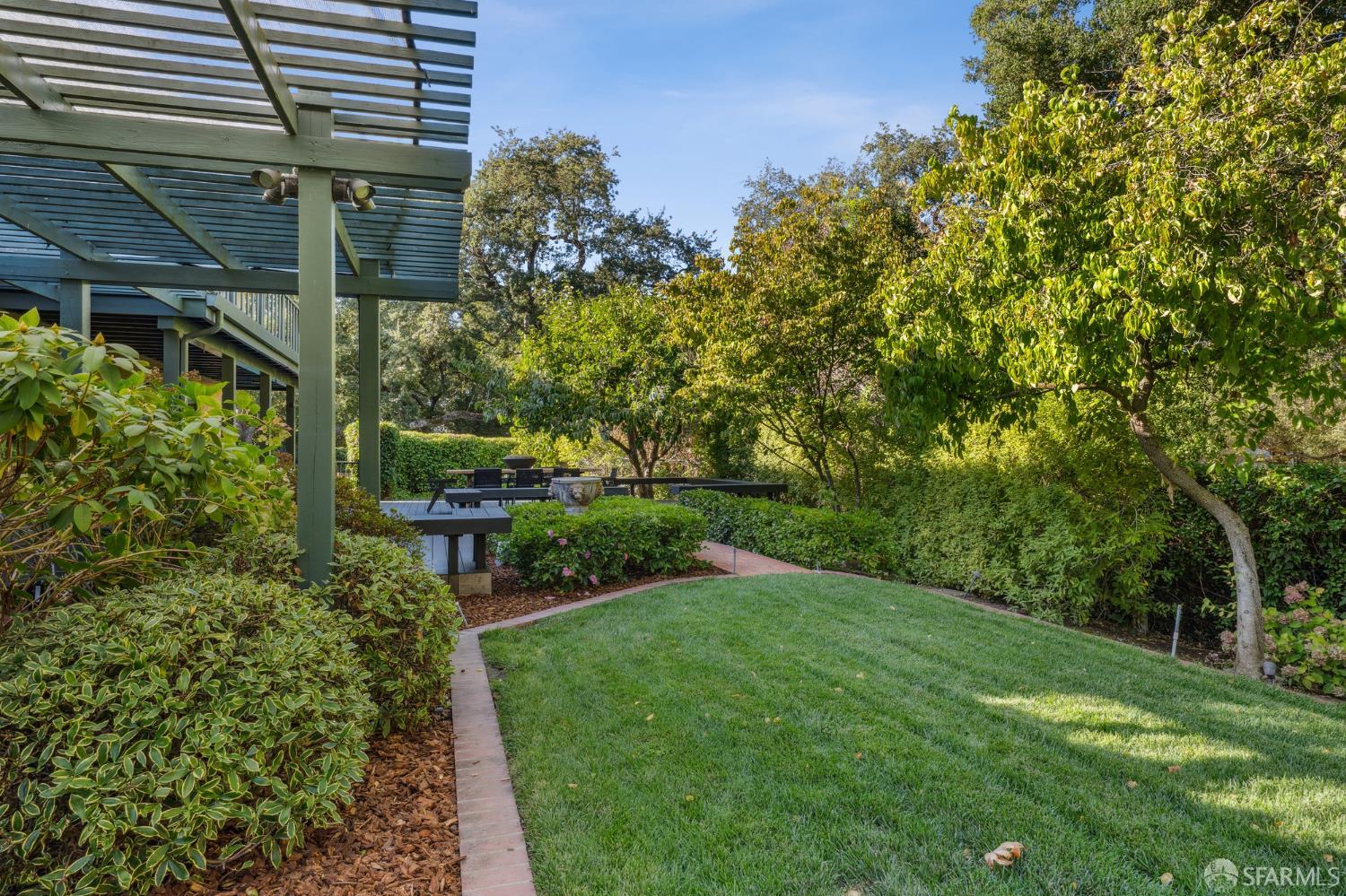 16244 Kennedy Road Los Gatos, CA 95032 - Photo 18 of 67