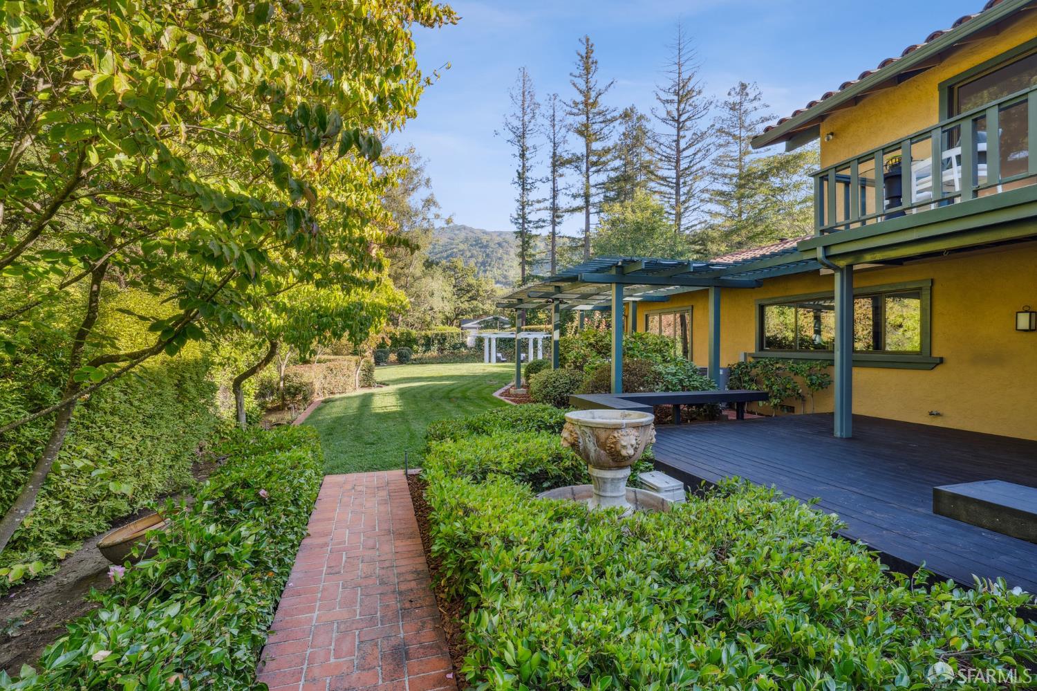 16244 Kennedy Road Los Gatos, CA 95032 - Photo 51 of 67 a view of a patio with a table and chairs
