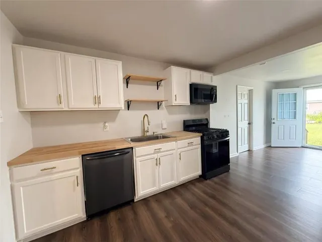 $245,000 | 720 Keller Avenue, Westwego, LA 70094