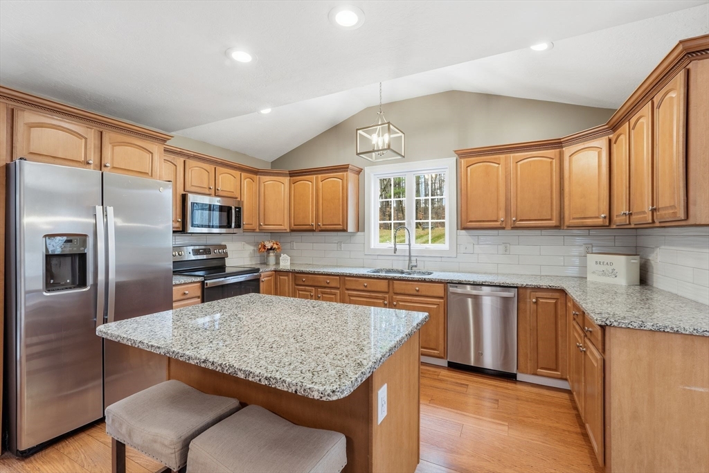 232 Russellville Road Westfield, MA 01085 - Photo 12 of 42 Gallery Image 12
