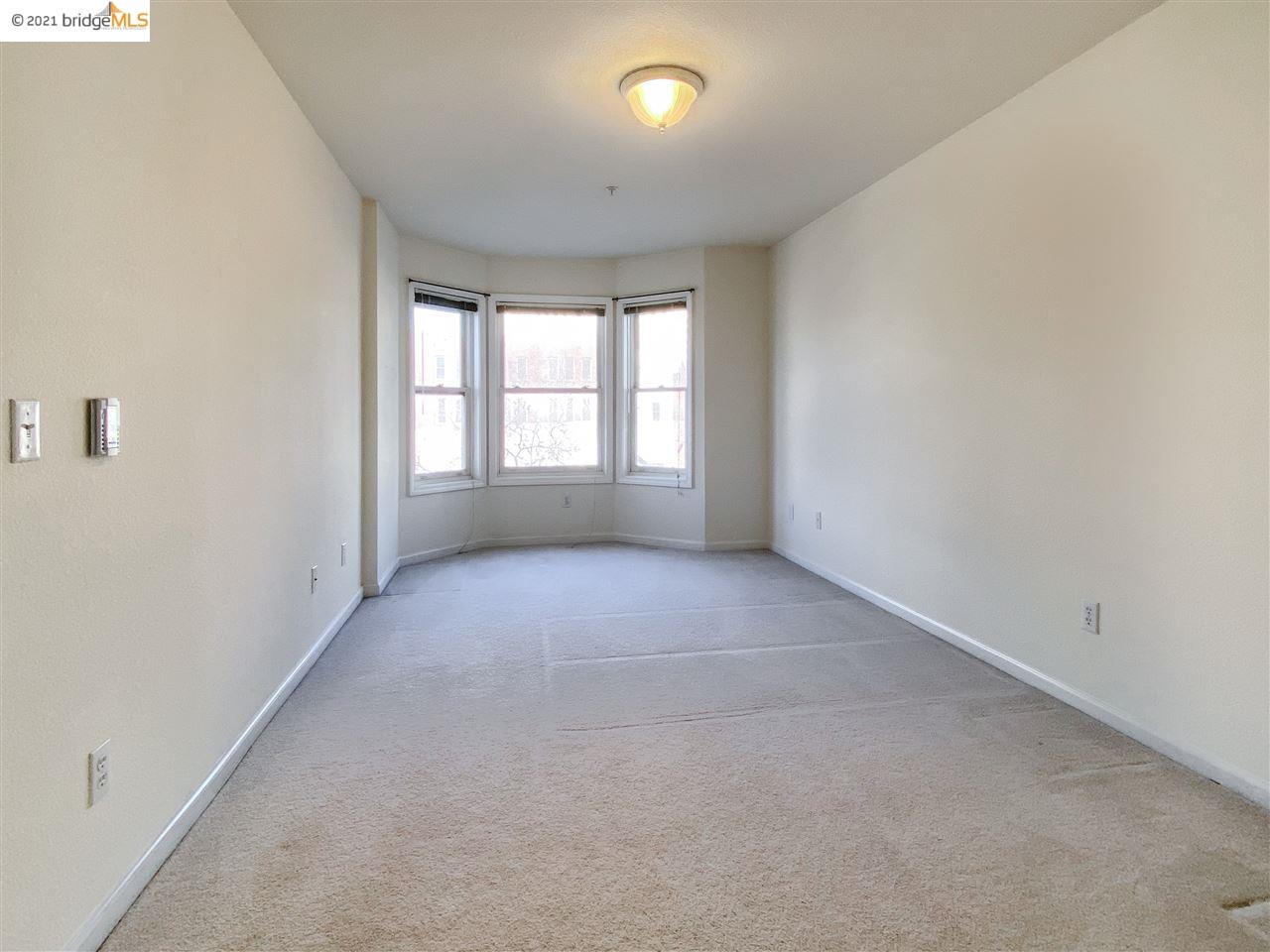 485 8th Street, Unit 301 Oakland, CA 94607 - Photo 7 of 13