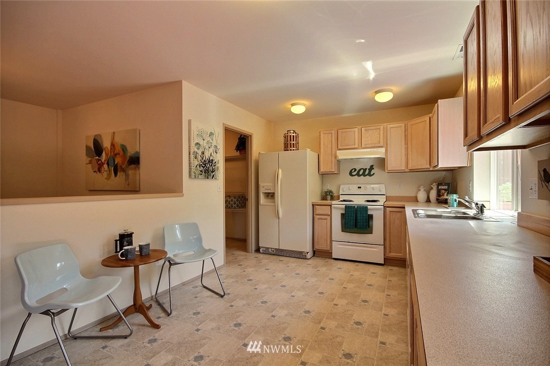 2907 Southeast 3rd Street Renton, WA 98056 - Photo 9 of 24